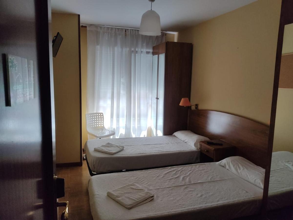 Hotel Camagueey Хихон Экстерьер фото